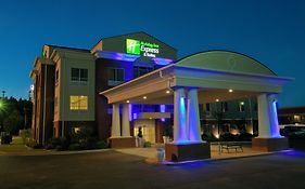 Holiday Inn Express & Suites Brookhaven By Ihg